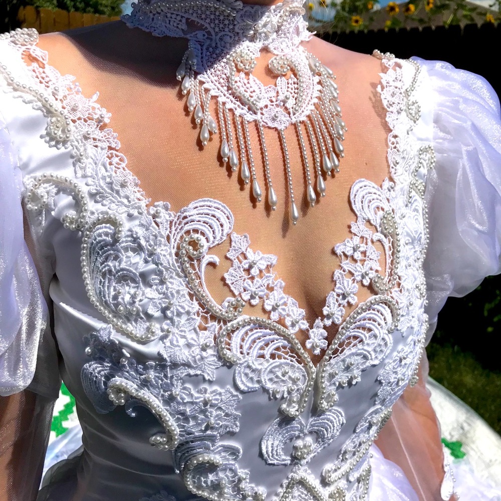 GOEGEOUS Professionally Preserved Vintage Wedding Gown